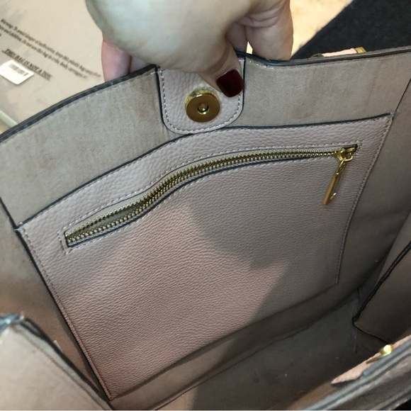 Steve Madden Blush Pink Multi-Pocket Tote Bag - Picture 10 of 14